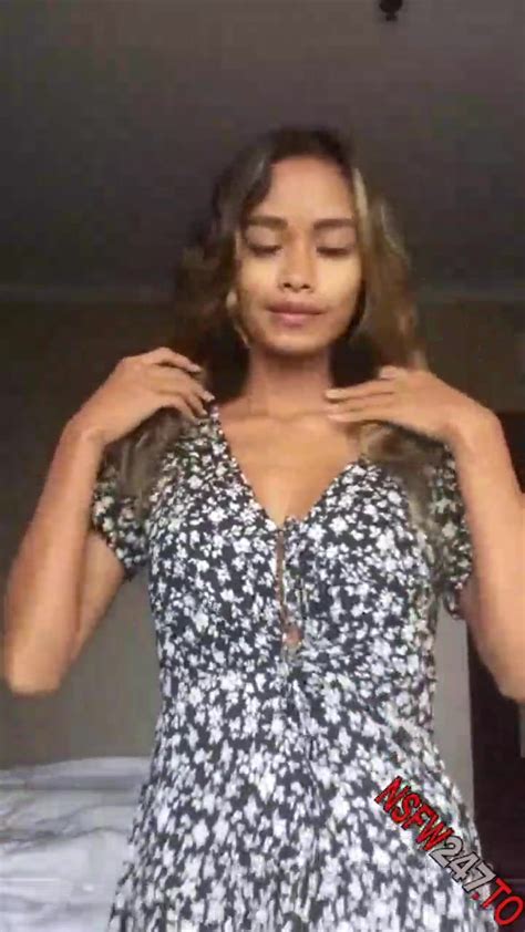 Putri Cinta Anal Dildo Squirting Onlyfans Leaked Video